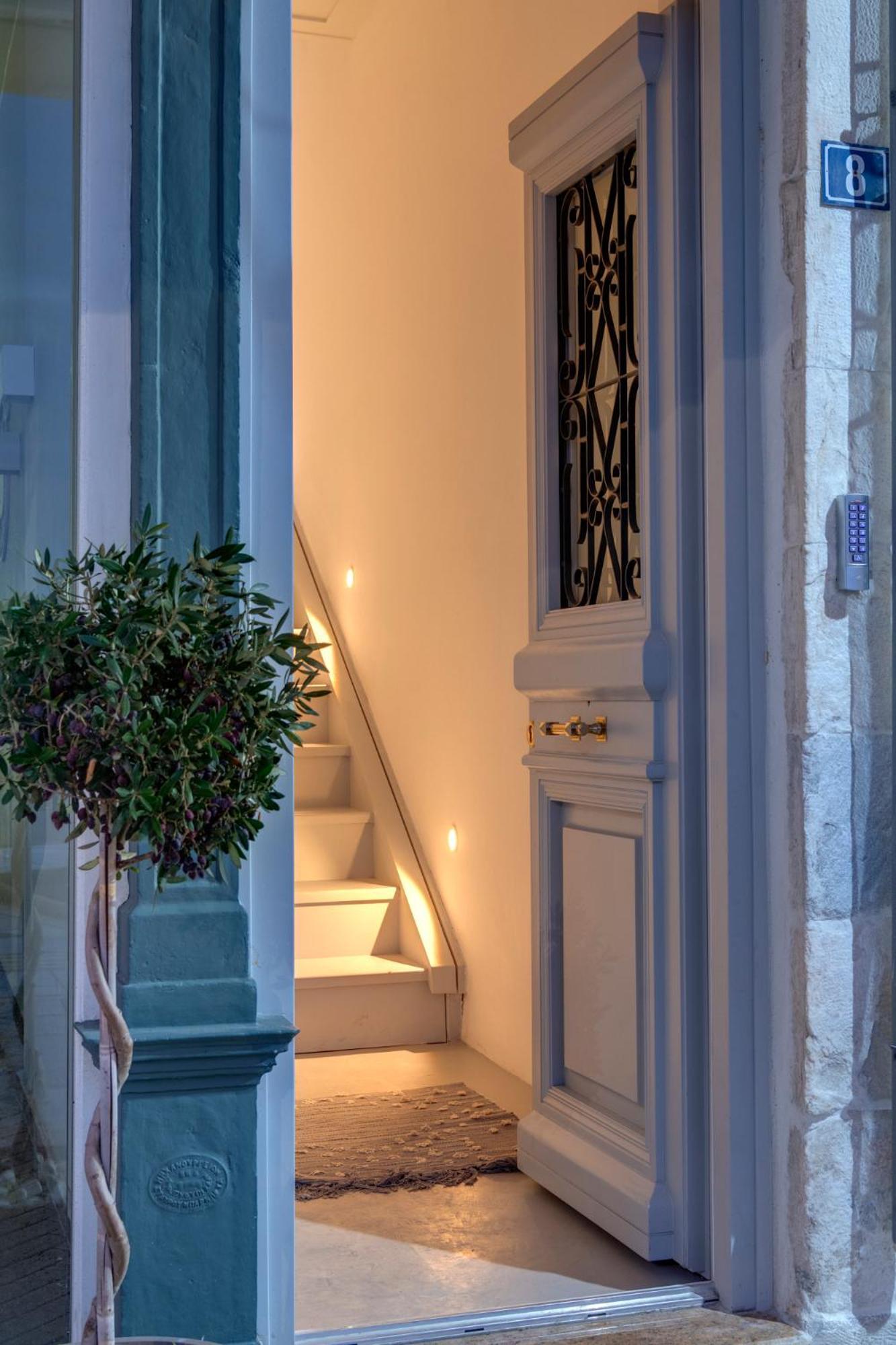 Skylight Hotel Ermoupoli Exterior photo