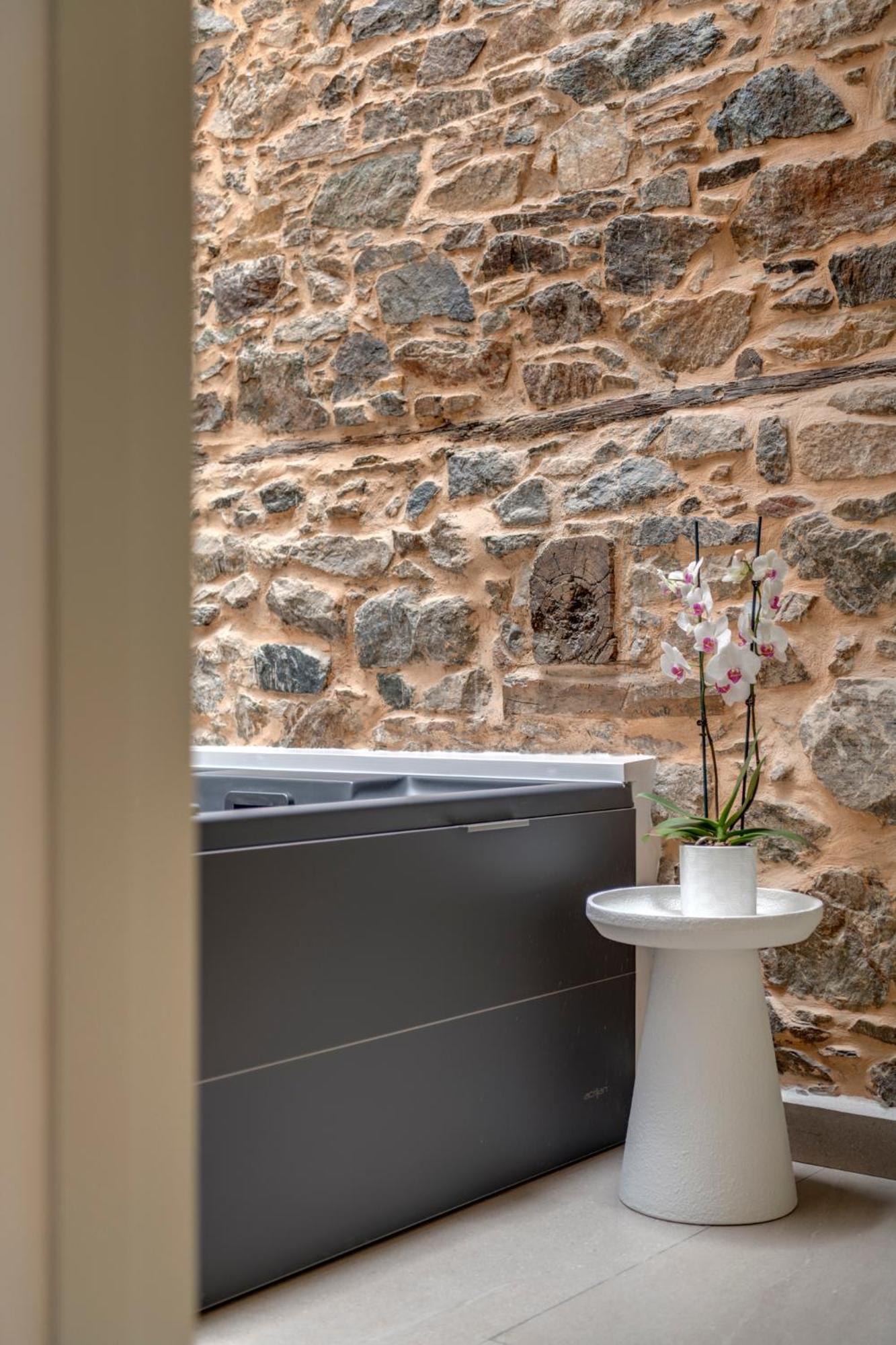 Skylight Hotel Ermoupoli Exterior photo