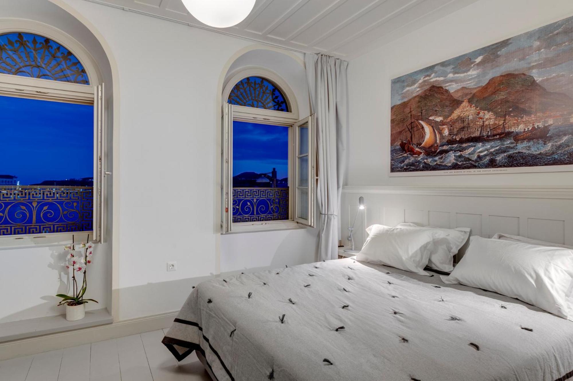 Skylight Hotel Ermoupoli Exterior photo